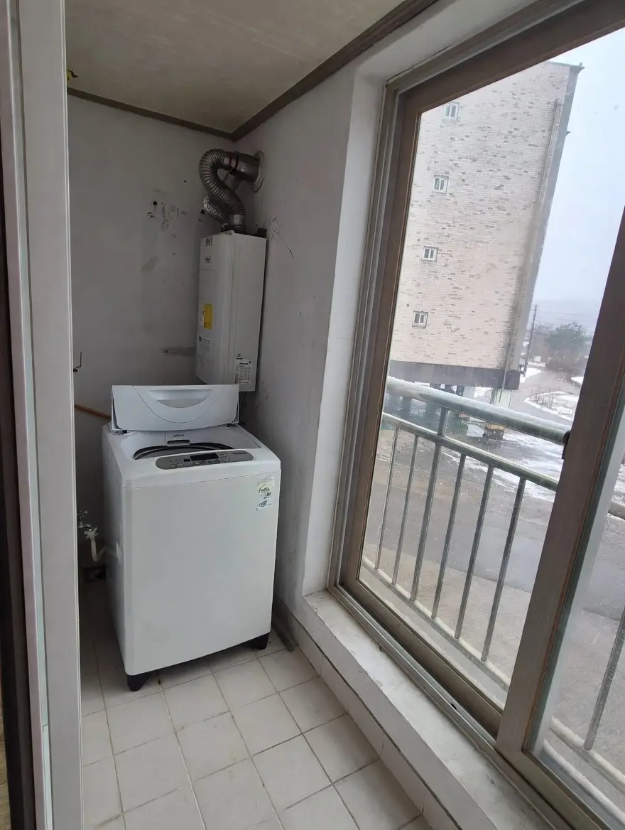 국도변 인근 월세 200 / 30 | 당근 부동산_img_2.png