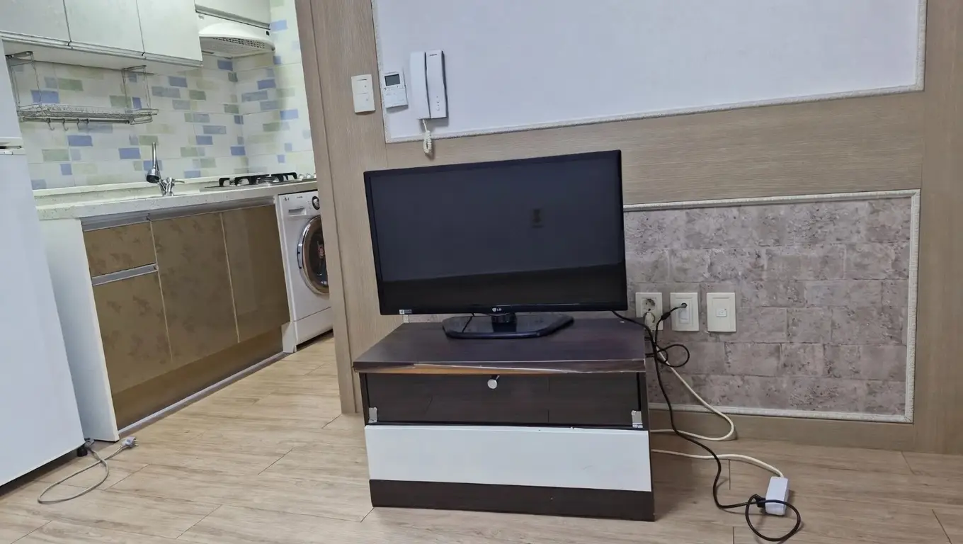 동부청사 도보5분 월세 200 / 40 | 당근 부동산_img_2.png