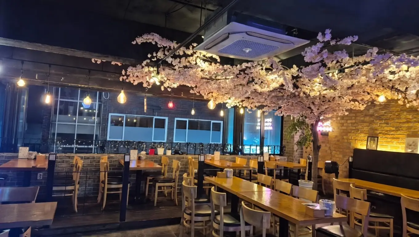 (무권리)남목 메인상가 거리 월세 500 / 80 | 당근 부동산_img_1.png