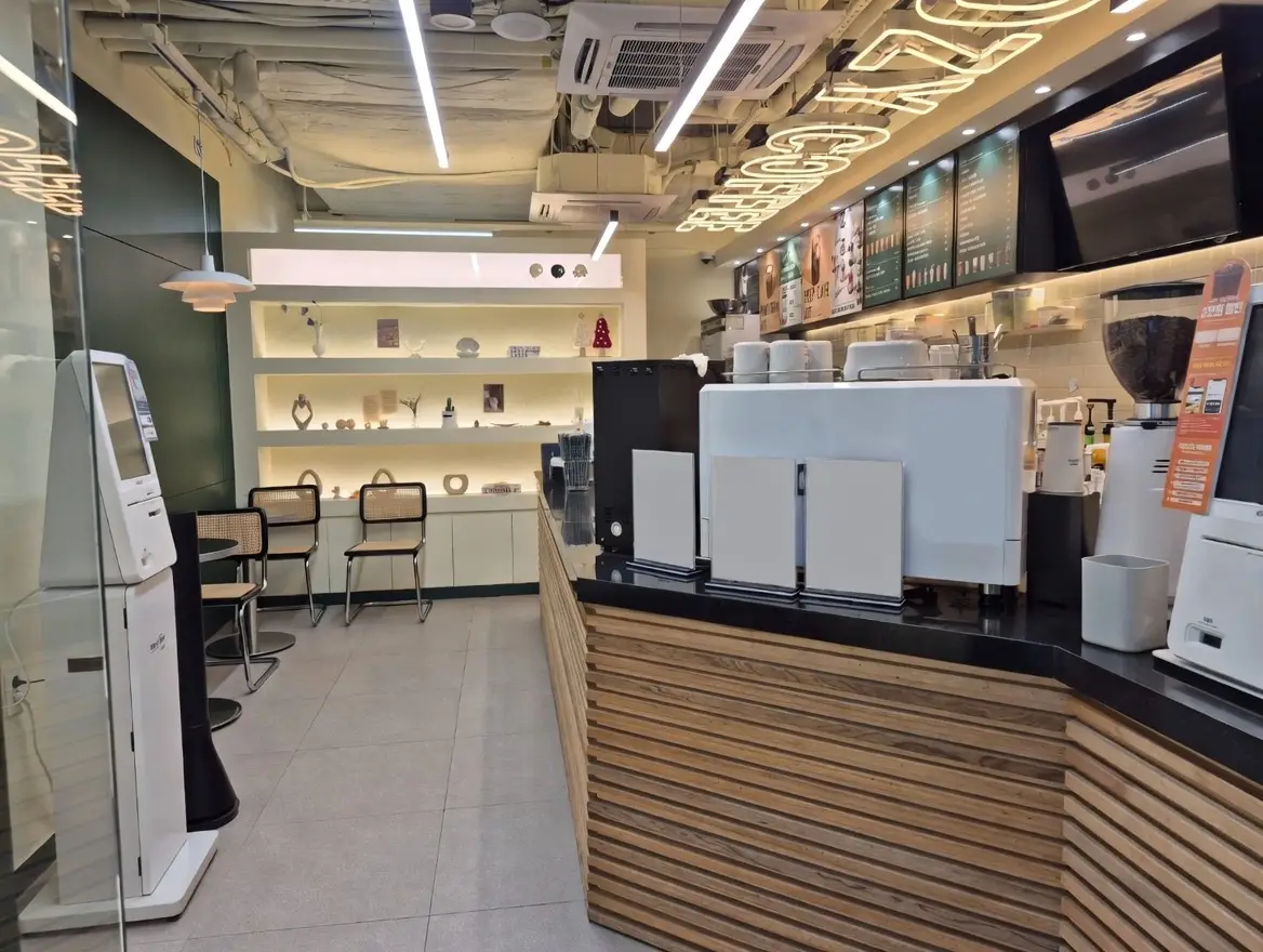 버스정류장 5분 월세 2,000 / 150 | 당근 부동산_img_1.png