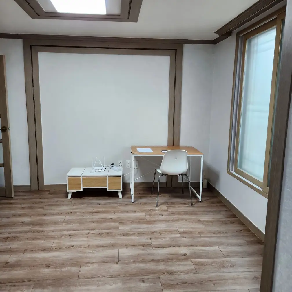 보석빌라 월세 300 / 35 | 당근 부동산_img_1.png