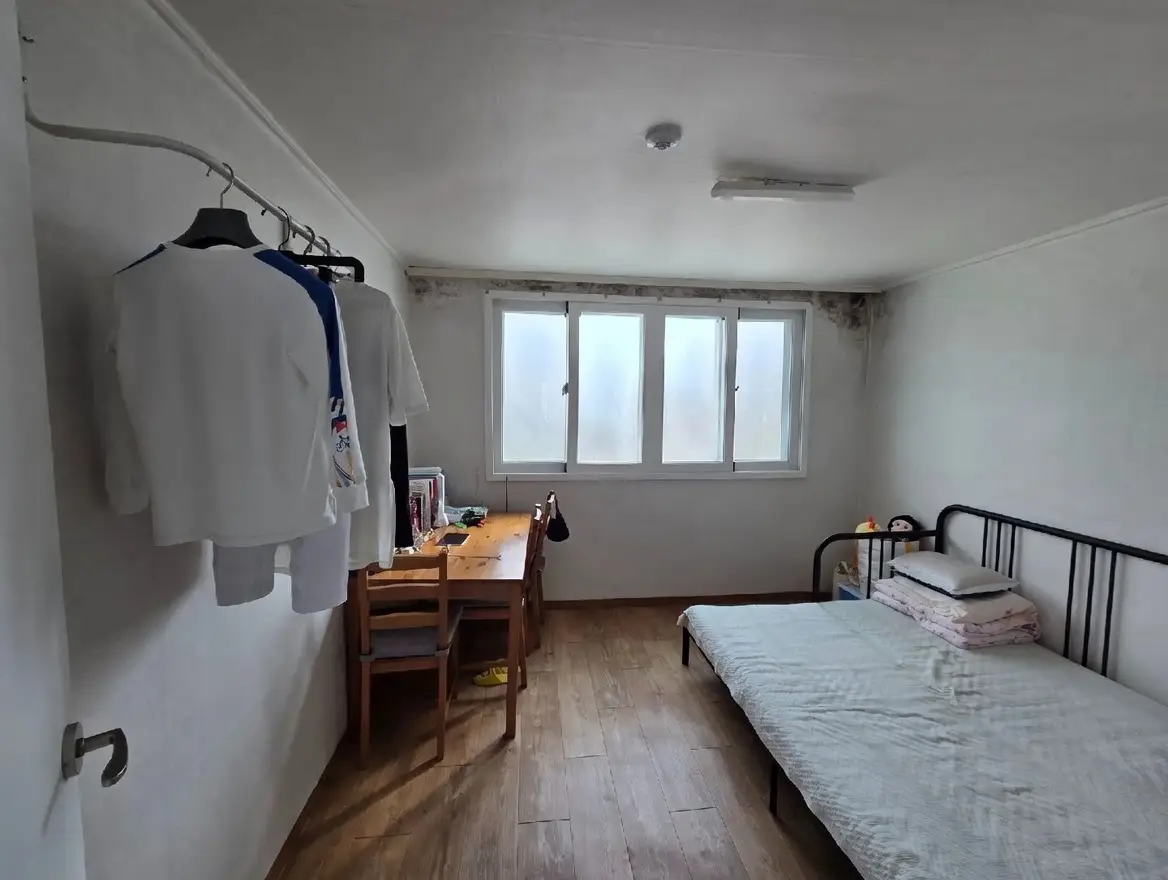 안양역 도보 9분 월세 2,000 / 30 | 당근 부동산_img_2.png