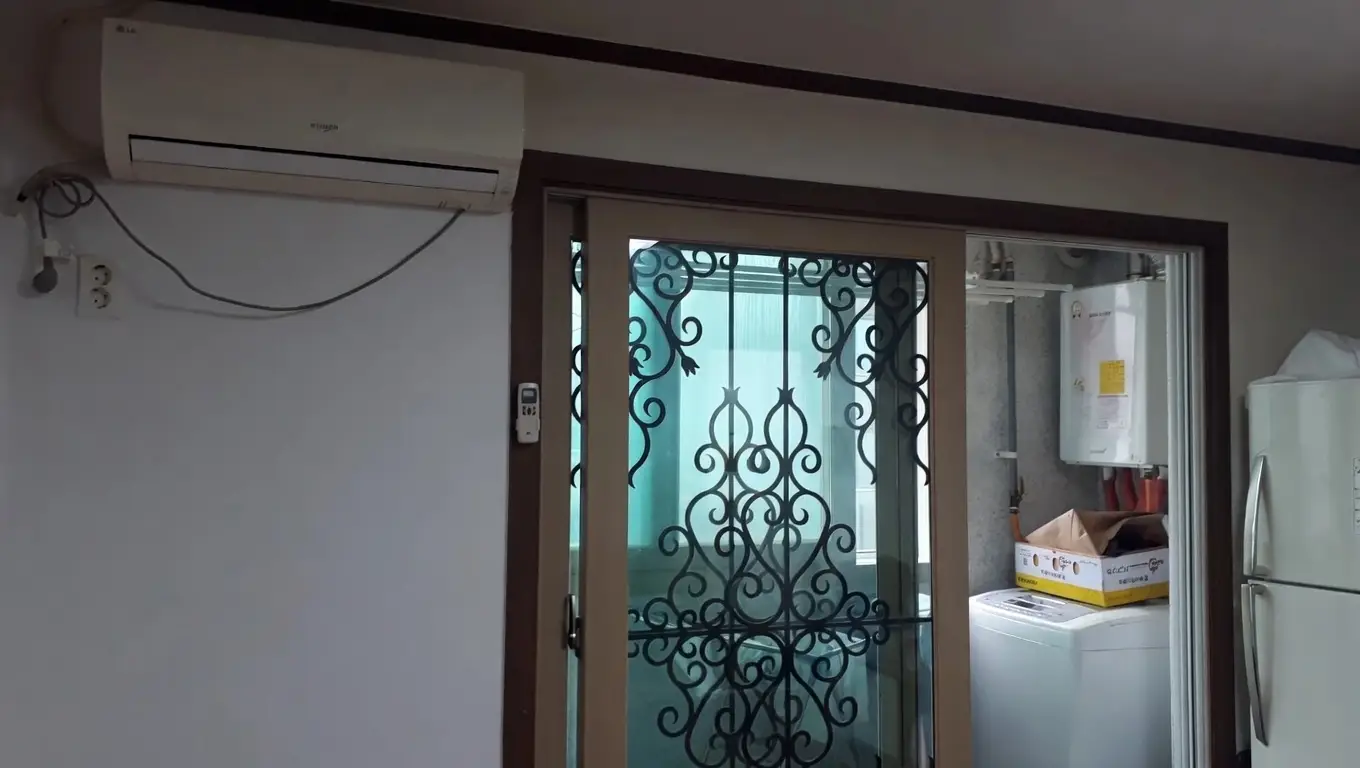 여주대 도보 5분 월세 300 / 40 | 당근 부동산_img_1.png