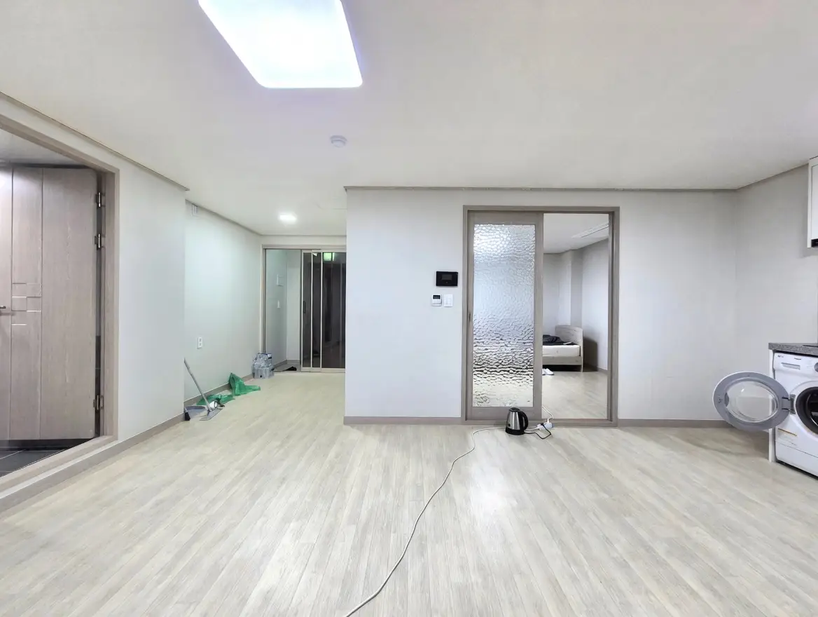 월세 2,000 / 40 | 당근 부동산_img_2.png