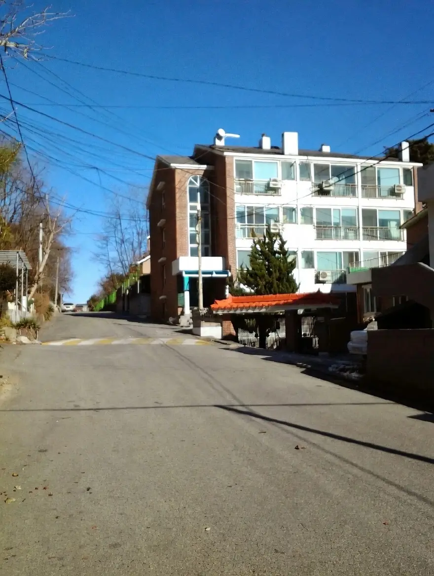 월세 300 / 45 | 당근 부동산_img_1.png