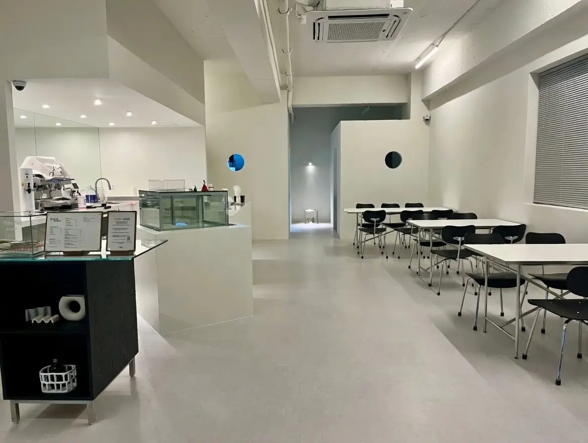 월세 3,000 / 130 | 당근 부동산_img_1.png