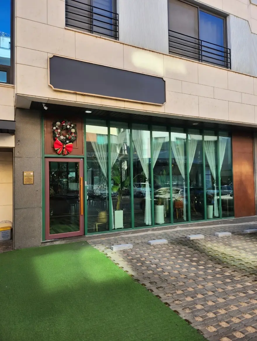 월세 3,000 / 300 | 당근 부동산_img_1.png