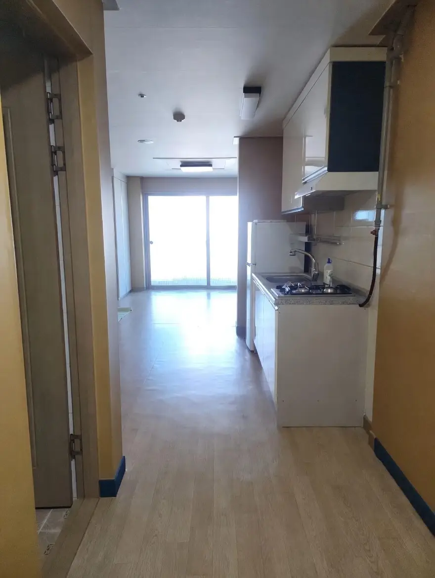 죽림프라자 월세 300 / 25 | 당근 부동산_img_1.png