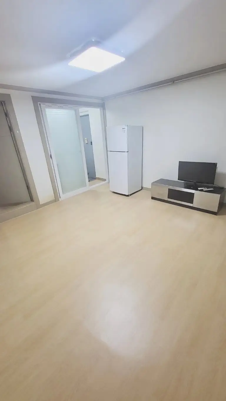 행복주택 월세 300 / 31 | 당근 부동산_img_2.png