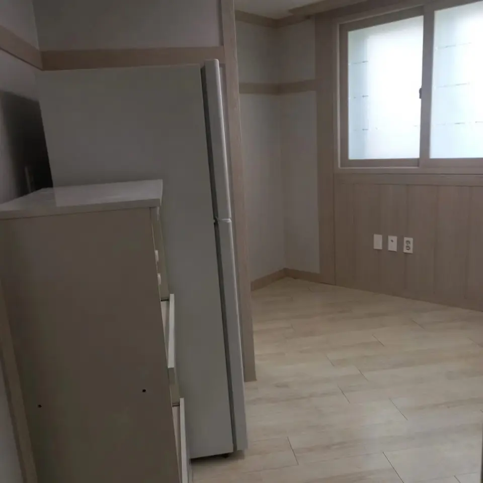 경산역 10분 거리 월세 300 / 42 | 당근 부동산_img_2.png