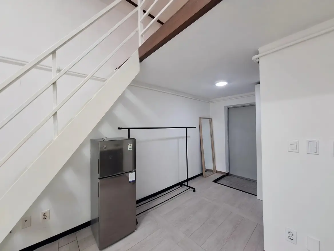 금당고,신흥중 근처 월세 200 / 35 | 당근 부동산_img_2.png