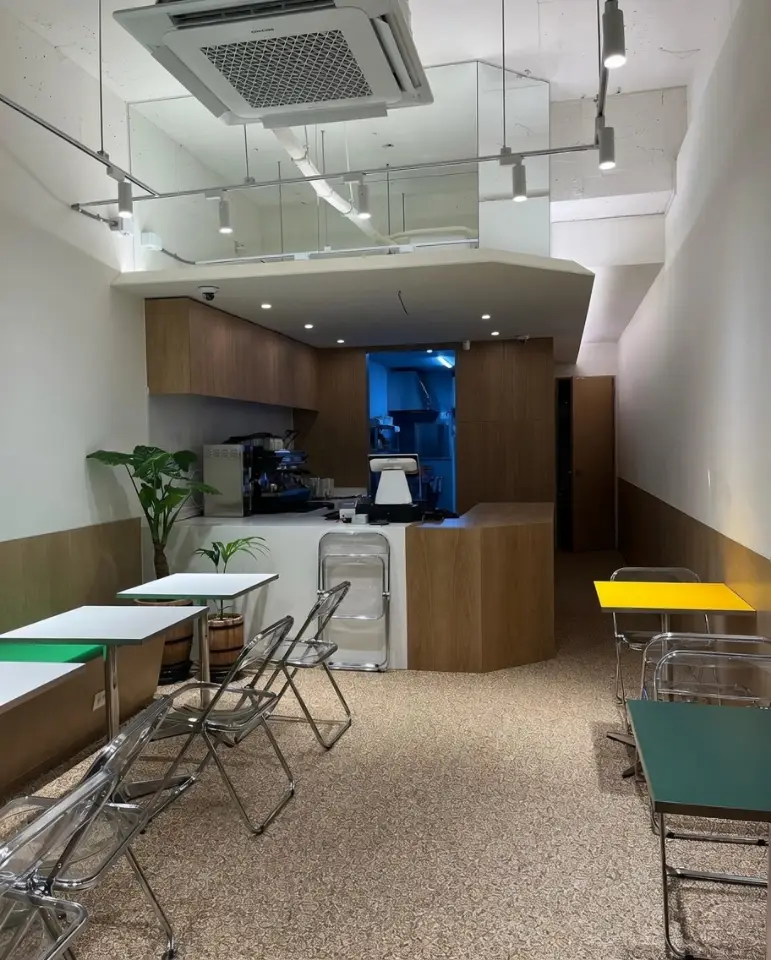 롯데맥스 앞 월세 2,000 / 125 | 당근 부동산_img_1.png