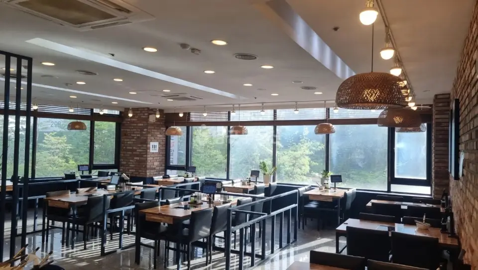성복역 13분 거리 월세 5,000 / 270 | 당근 부동산_img_2.png