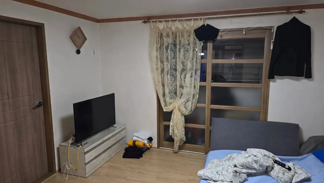 스마일빌 월세 300 / 40 | 당근 부동산_img_1.png