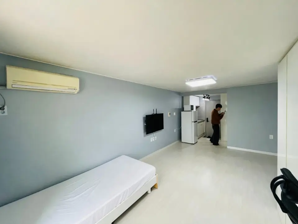 스카이빌 월세 300 / 45 | 당근 부동산_img_2.png