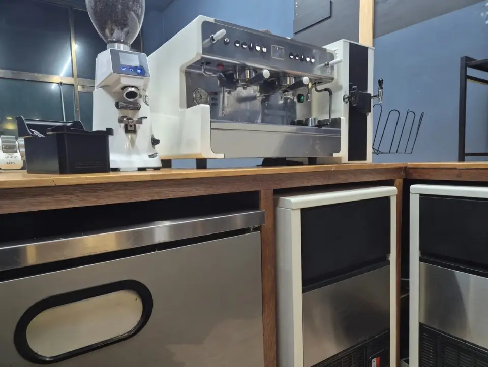 신세계백화점 1분 월세 1,500 / 120 | 당근 부동산_img_2.png