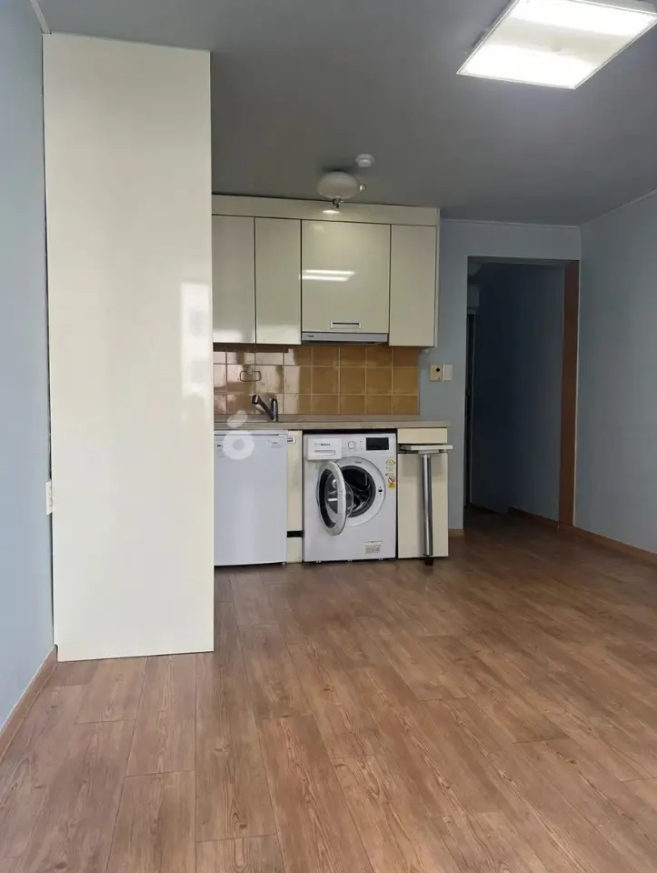 이마트 도보5분 월세 200 / 20 | 당근 부동산_img_2.png