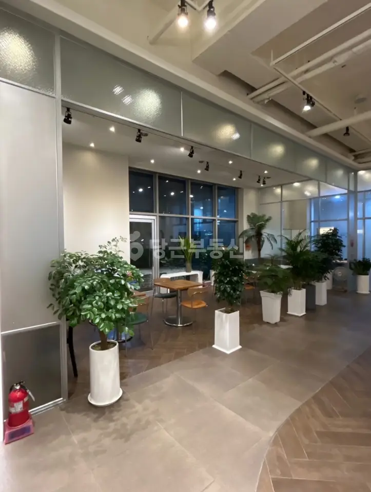 이성자미술관 바로옆 월세 4,500 / 320 | 당근 부동산_img_2.png