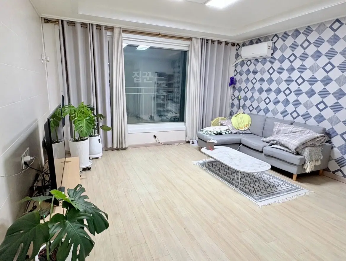 인텔리안 월세 500 / 50 | 당근 부동산_img_2.png