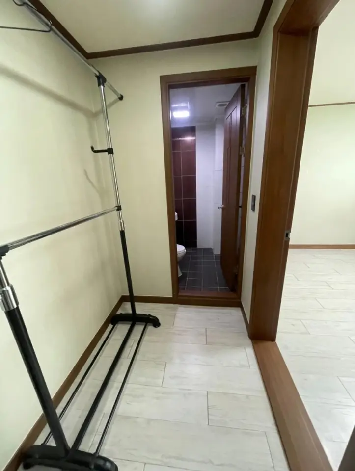 장성동분리형원룸월세인하 월세 200 / 25 | 당근 부동산_img_2.png