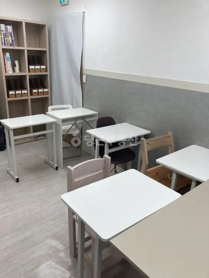 제일쇼핑 월세 300 / 22 | 당근 부동산_img_2.png