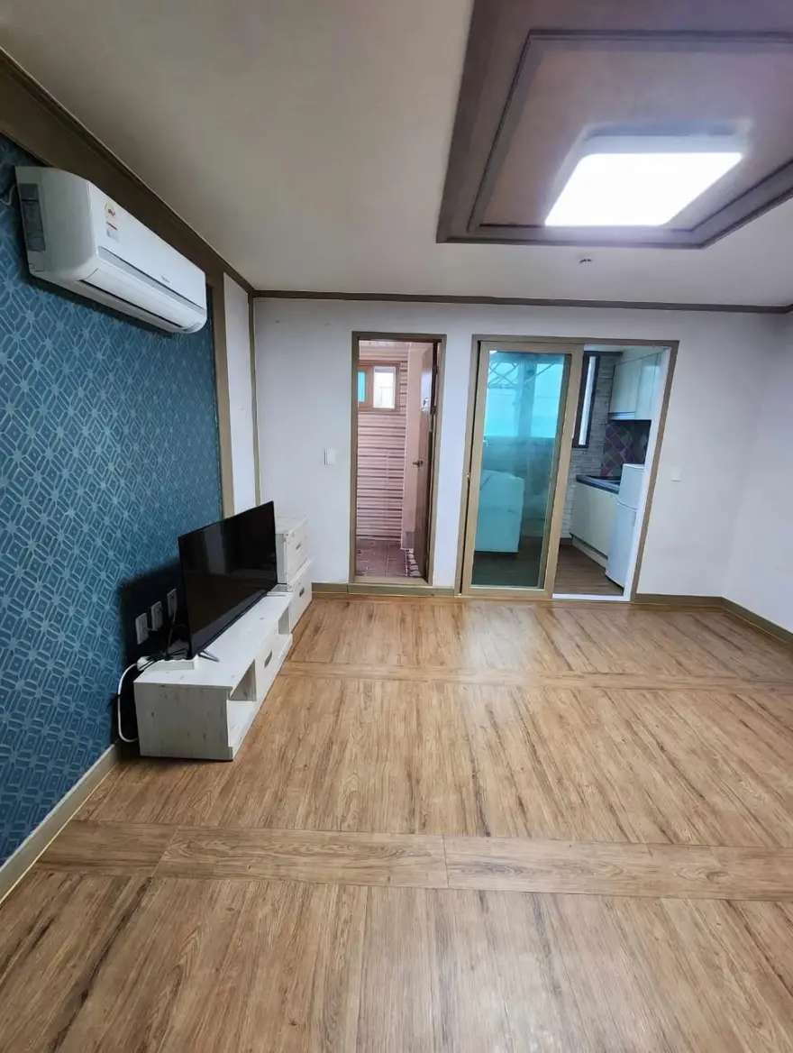 제천역 차로 3분 거리 입니다 월세 300 / 32 | 당근 부동산_img_2.png