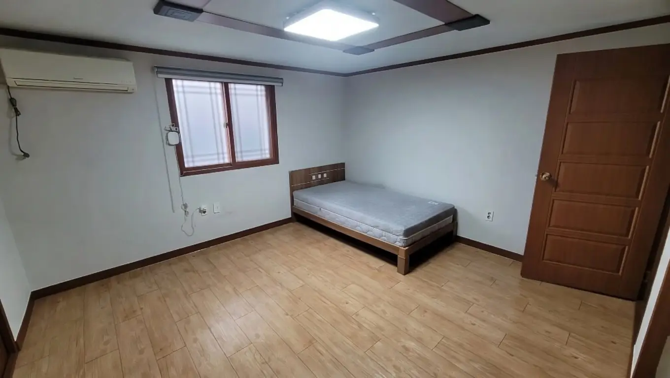 컨테이너사거리 근처 남양파크 맞은편 월세 100 / 30 | 당근 부동산_img_1.png