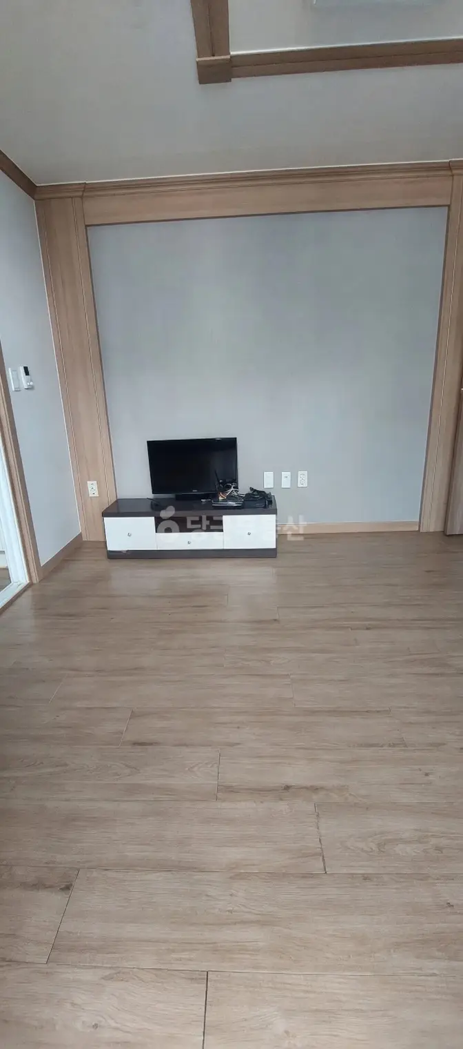 풀하우스 월세 200 / 35 | 당근 부동산_img_2.png