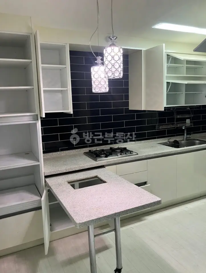프르디앙플러스 월세 50 / 95 | 당근 부동산_img_2.png