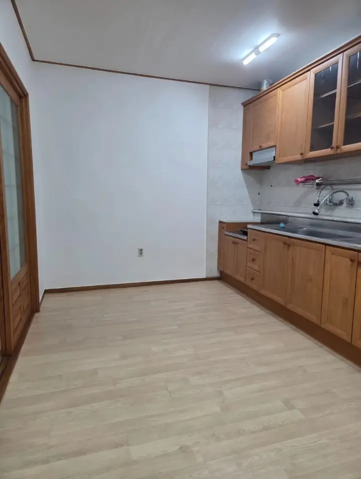 한라초 도보1분 거리 연세 100 / 600 | 당근 부동산_img_2.png