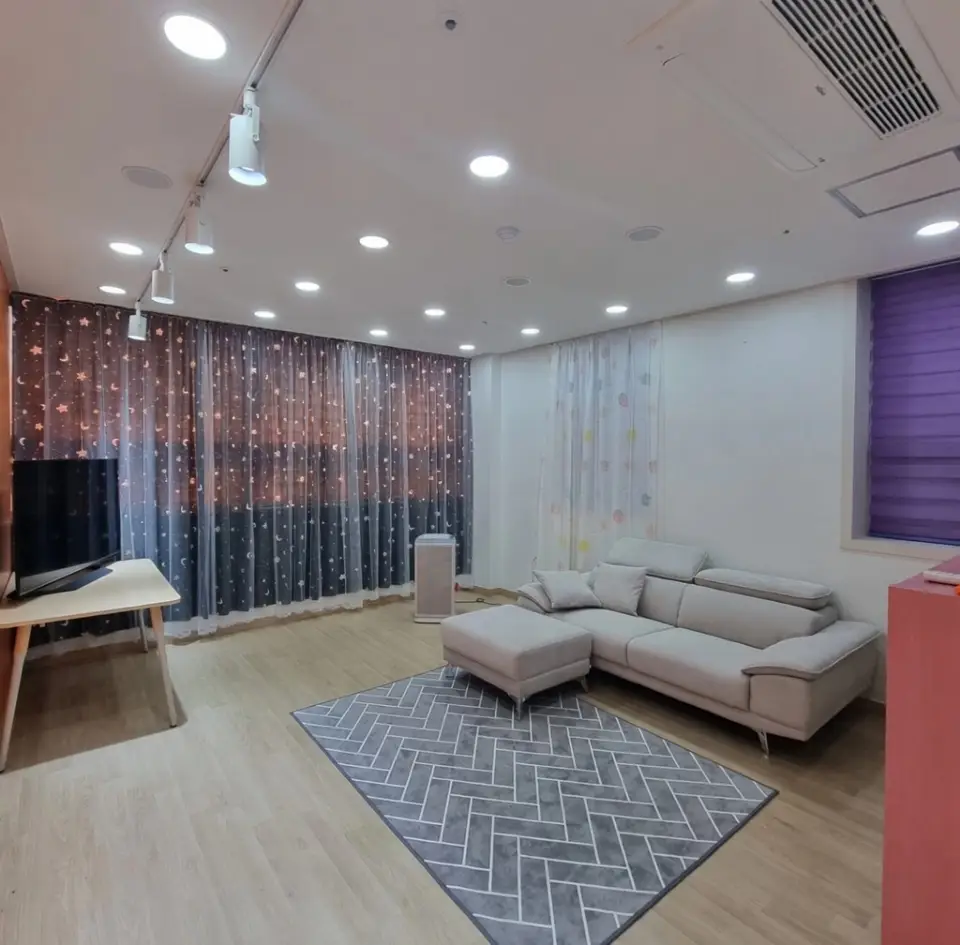 휴포레삼거리 새마을금고3층 월세 4,000 / 130 | 당근 부동산_img_2.png