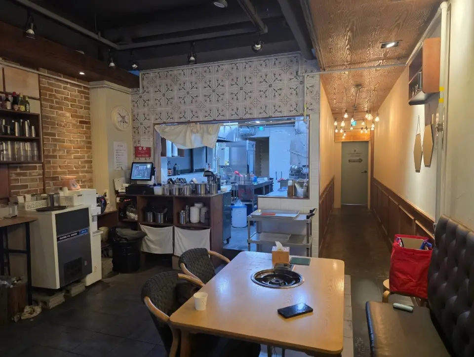경상북도 경산시 하양읍 88㎡ 상가 월세 3,000 / 140만원 | 당근부동산_img_2.png