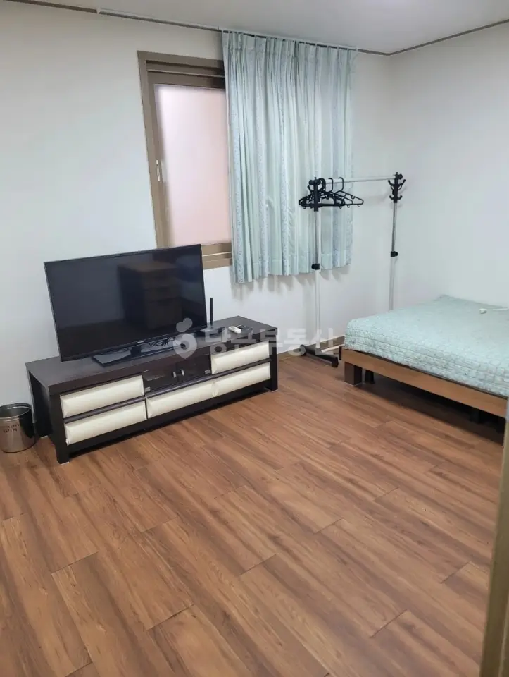 전라남도 목포시 용당동 원룸 월세 100 / 50만원 | 당근부동산_img_2.png