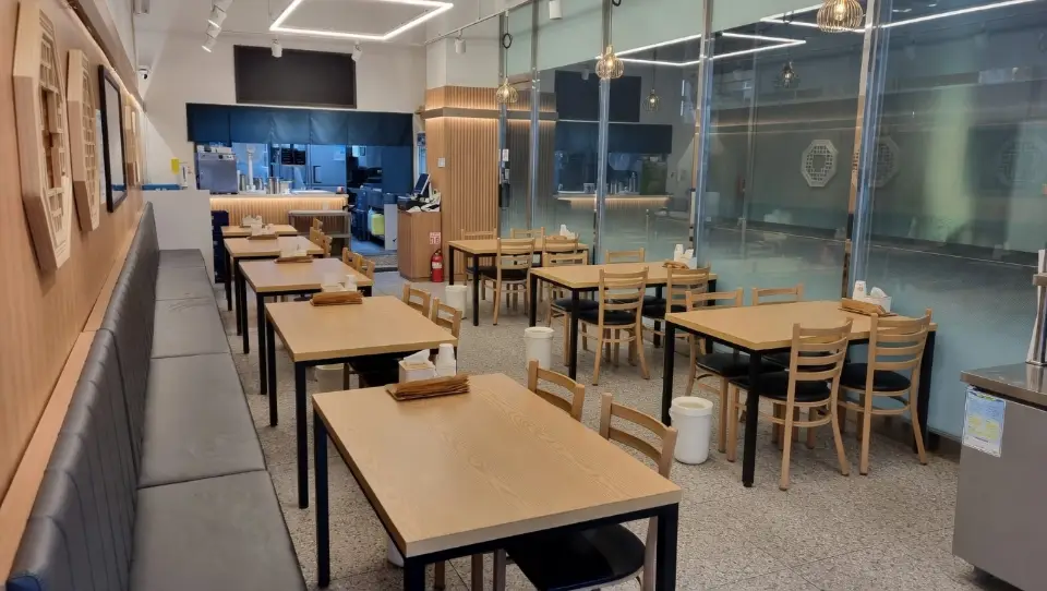 충청북도 청주시 서원구 산남동 63㎡ 상가 월세 0 / 110만원 | 당근부동산_img_2.png