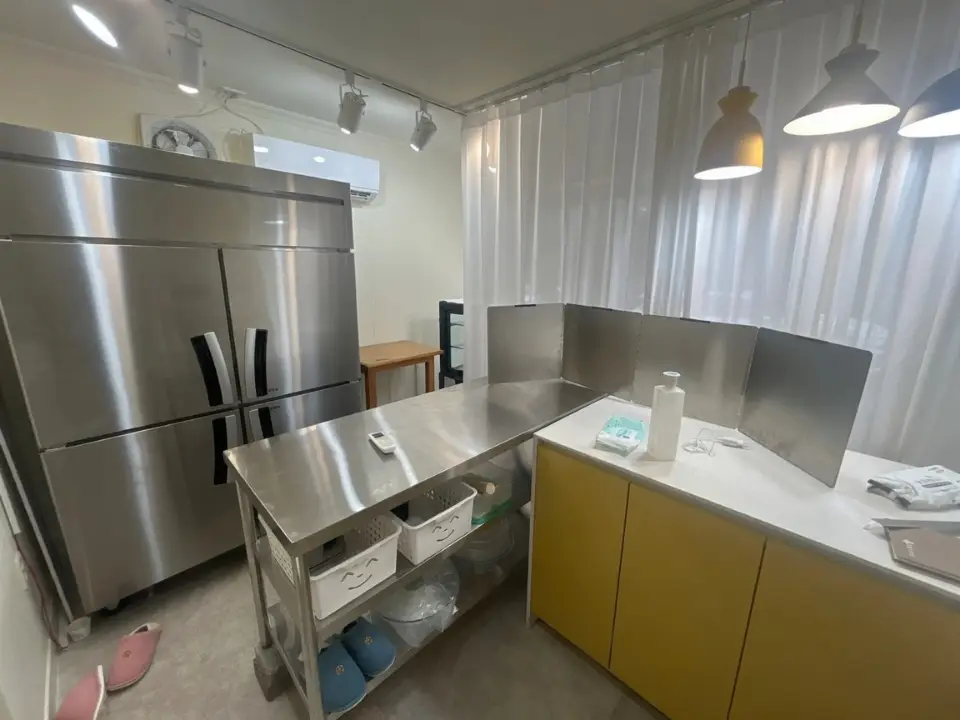 서울특별시 은평구 녹번동 직거래 상가 월세 1,000 / 50만원 | 당근부동산_img_2.png